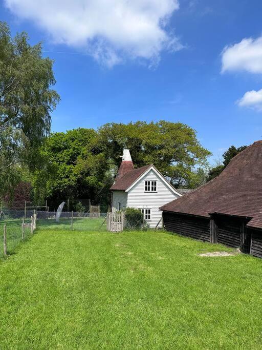 Beautiful 2 Bed Oast - 15 Acre Farm - Tunbridge Wells Villa Exterior foto